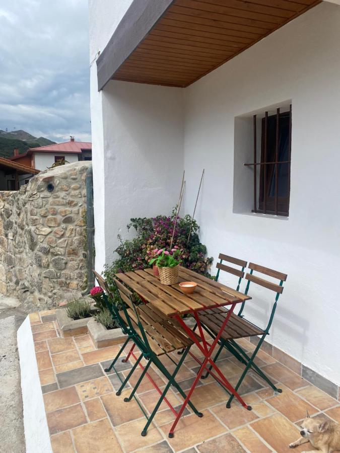 Casa Hestia Villa อาร์ริออนดาส ภายนอก รูปภาพ